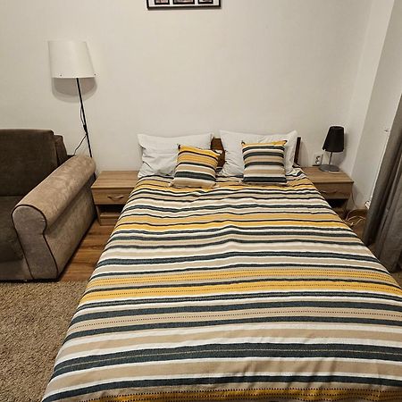 Cozy Studio Брэила Экстерьер фото