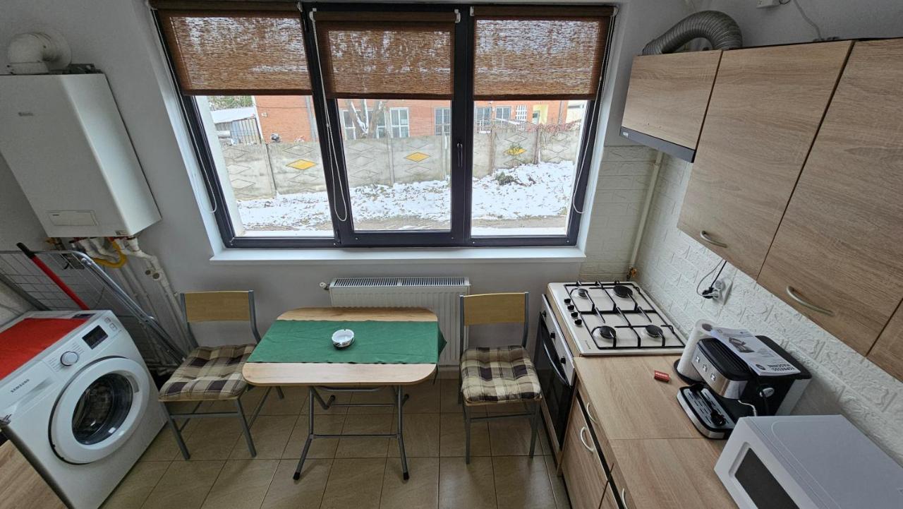 Cozy Studio Брэила Экстерьер фото